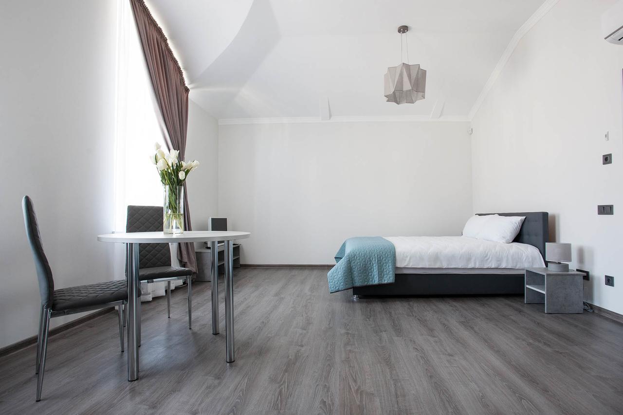 Aparthotel Sumskaya Apartments Kiev Dış mekan fotoğraf